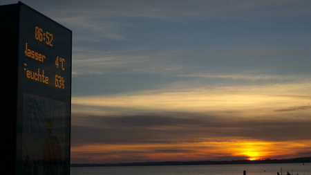 travemuende sonnenaufgang wassertemperatur am 8ten Maerz 2015