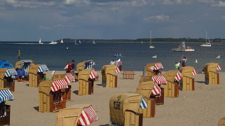 travemuende strand sommer rutschboot