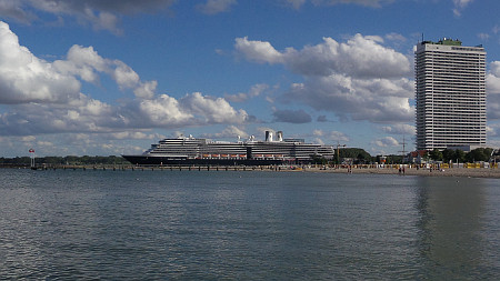 travemuende zuiderdam am 18ten 08 2016